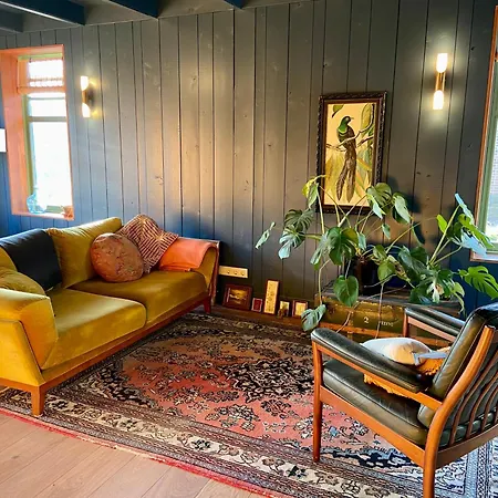 Bed and breakfast House Next To Amsterdam 3*